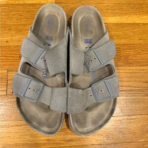 Birkenstock Gray Suede Buckle Sandals size 38